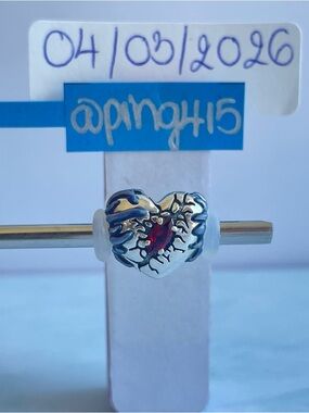 Pandora Netflix Stranger Things Heart charm